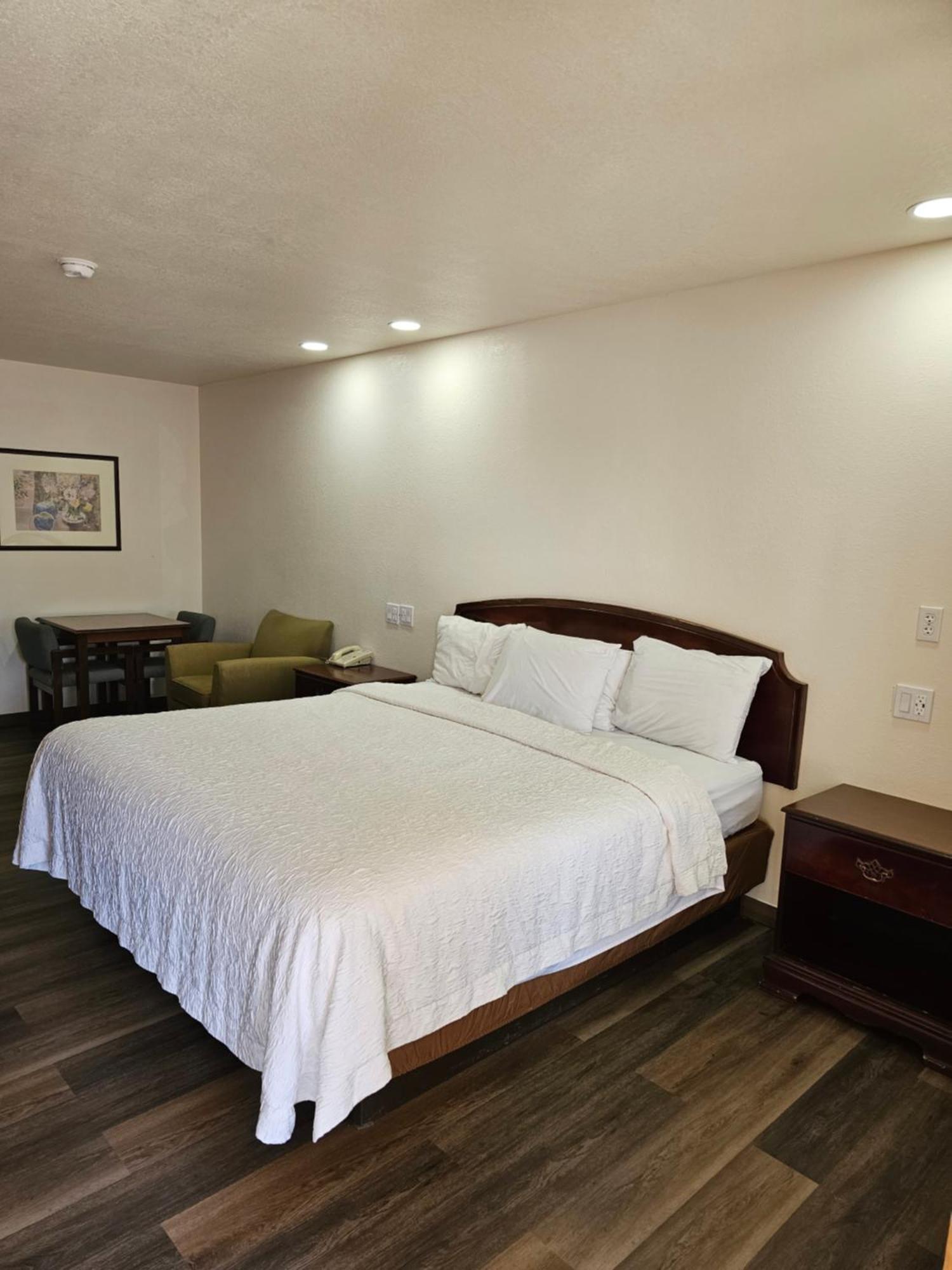 Rodeway Inn Tucumcari Ngoại thất bức ảnh